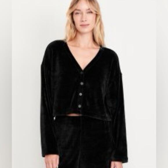 Old Navy Black Cozy Chenille Button-
Down Top - Picture 1 of 10